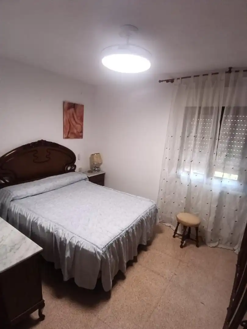 Casa o xalet en venda a N-430a, 99, Daimiel Dormitori de Casa o xalet en venda en Daimiel