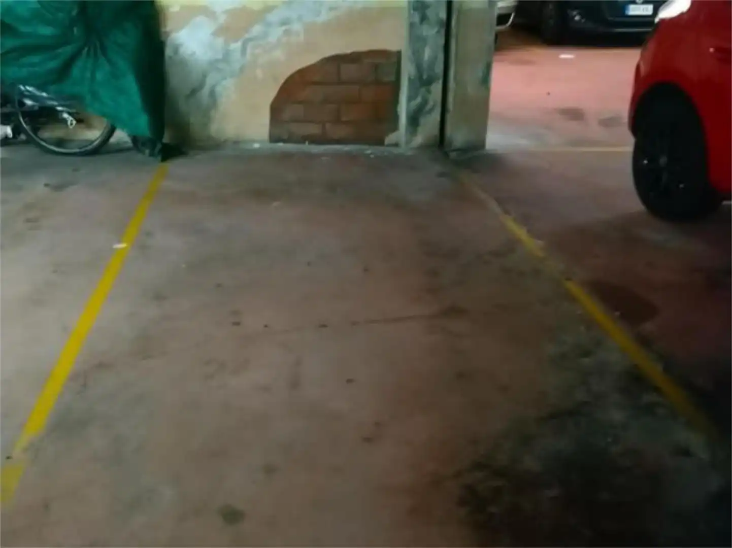 Garaje en venta en Rúa Anxeriz, 7, O Milladoiro Parking de Garaje en venta en Ames
