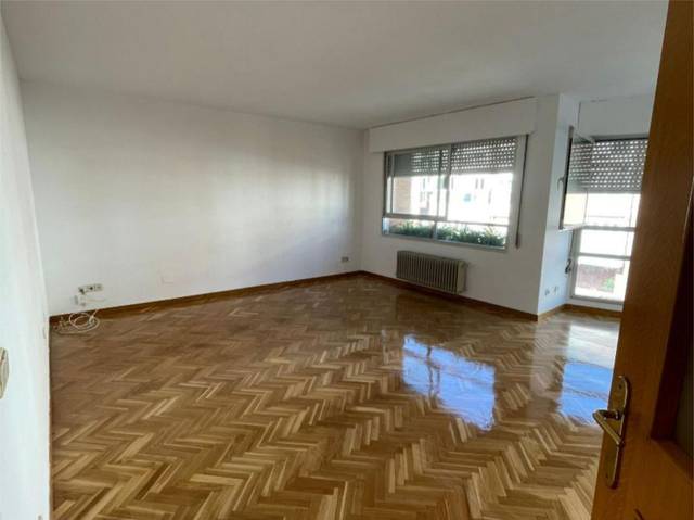 Piso en Alquiler en Calle de Riscos de Polanco, 10 en Peñagrande