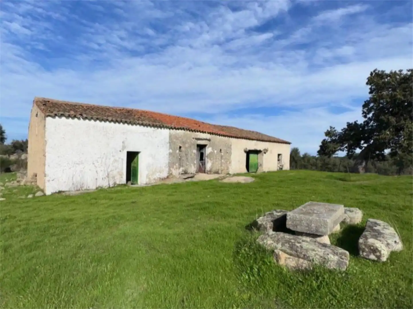 Vista exterior de Finca rústica en venta en Valencia de Alcántara
