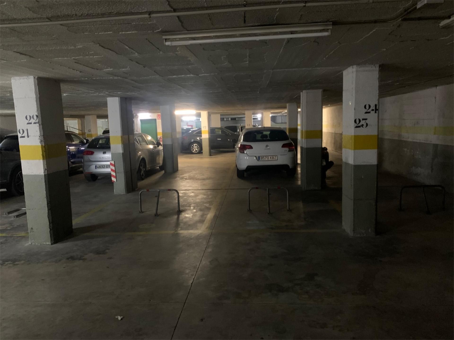 Aparcament de Garatge en venda en Vallirana