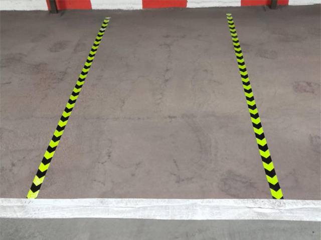 Garaje en Alquiler en Carrer Pizarro, 2C en Zona Campus Universitario