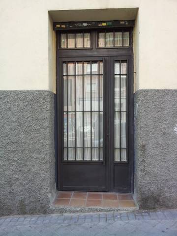 Local comercial en Venta en Calle de Ofelia Nieto, 20 en Berruguete