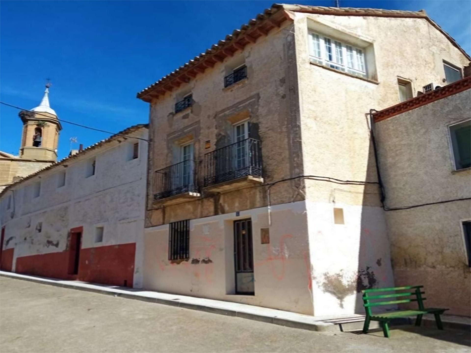 Vista exterior de Casa adosada en venda en Sierra de Luna amb Balcó