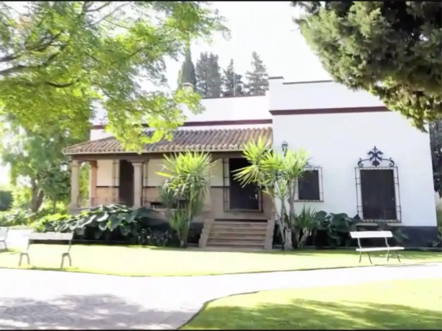 Casa o chalet en venta en Calle Casa Alegre, 6, Villanueva del Ariscal Vista exterior de Casa o chalet en venta en Villanueva del Ariscal con Aire acondicionado, Calefacción y Jardín privado