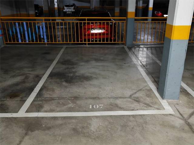 Garaje en Venta en Calle Venezuela, 8 en El Bercial