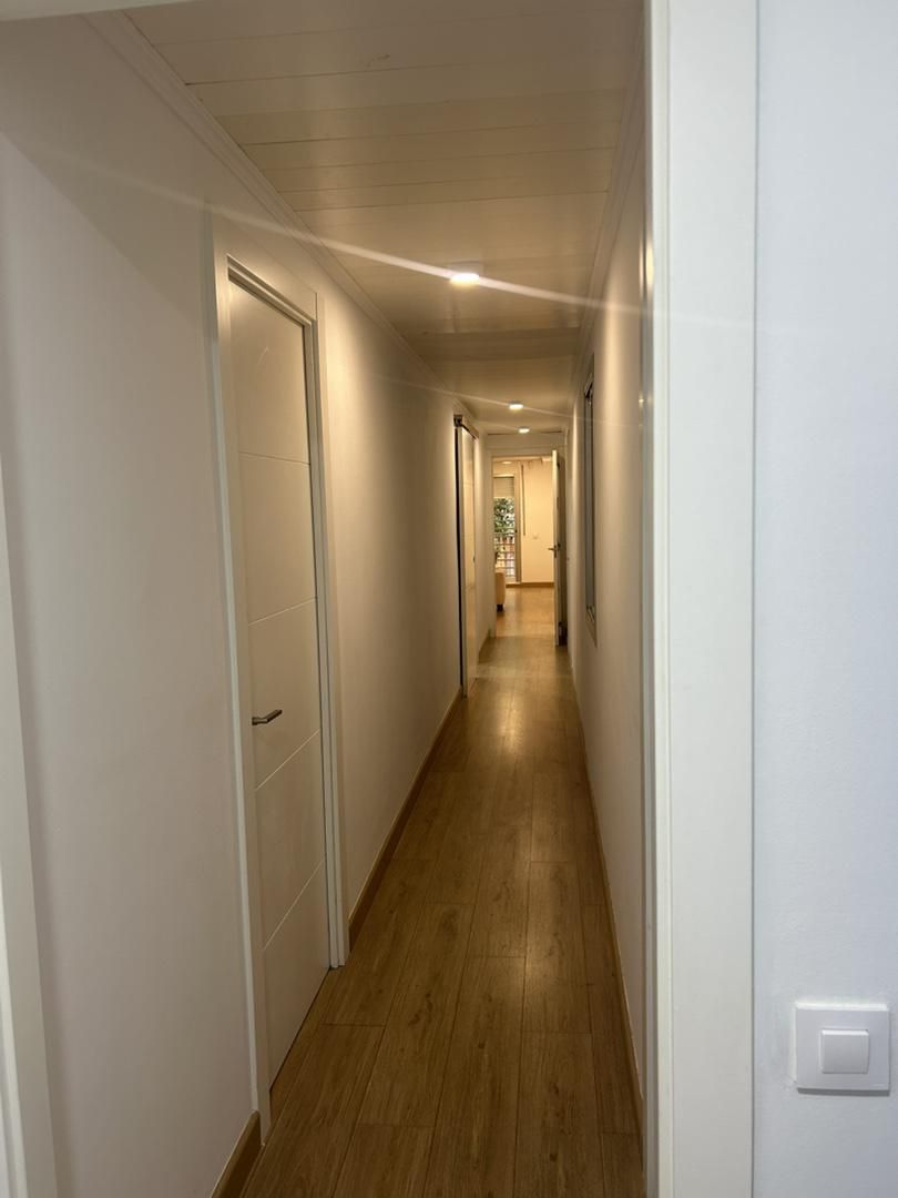 Flat to share in  Barcelona Capital  with Parquet flooring, Furnished and Oven