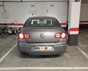 Parkplatz von Garage miete in Lezama