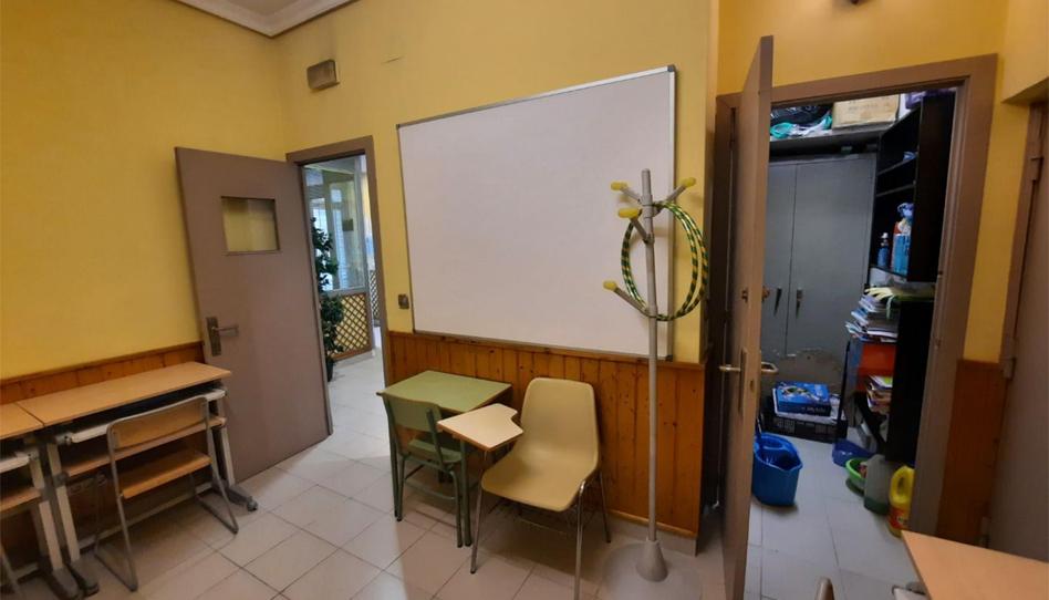 Premises for sale in Calle de la Giralda, 4, San Fermín, Madrid - image 1 Photo 1 of Premises for sale in Calle de la Giralda, 4, San Fermín, Madrid