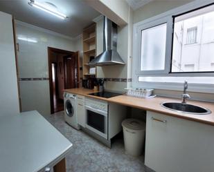 Kitchen of Flat to share in Bilbao   with Heating, Parquet flooring and Furnished