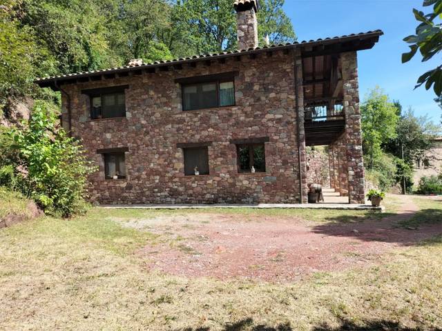 Casa-chalet en Venta en Carrer València, 32 en Camprodon