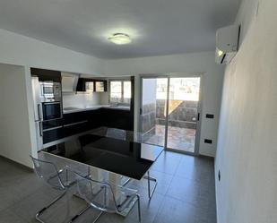 Kitchen of Flat to rent in Las Palmas de Gran Canaria  with Air Conditioner, Terrace and Furnished