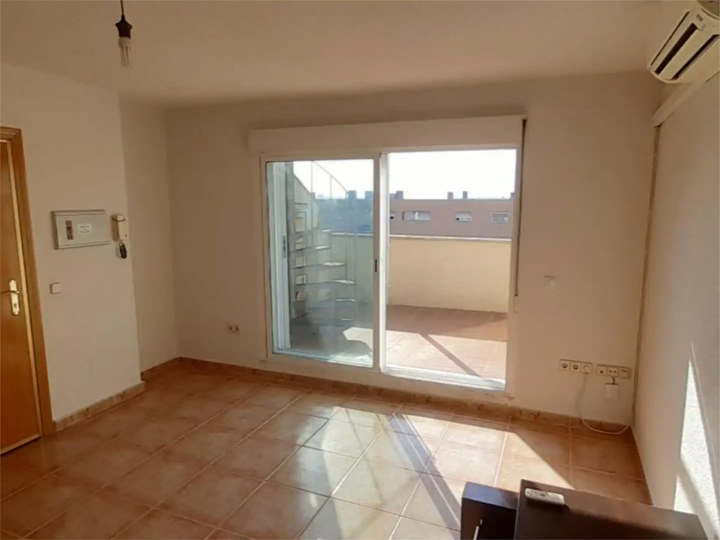 Bedroom of Flat for sale in  Madrid Capital  with Air Conditioner, Terrace and Balcony