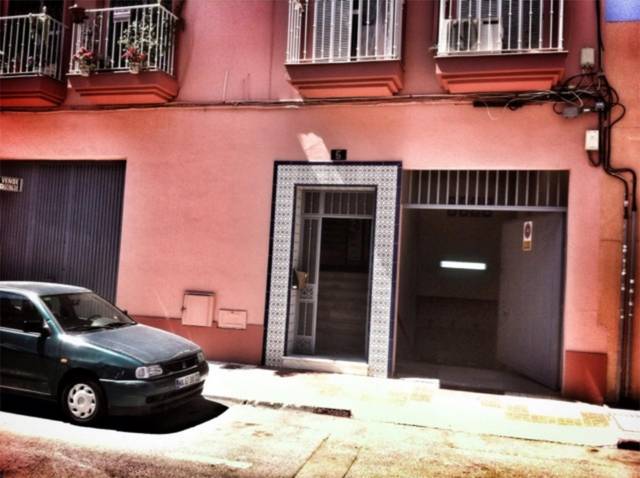 Trastero en Alquiler en Calle Juan de Canderrera, 2 en El Molinillo - Capuchinos