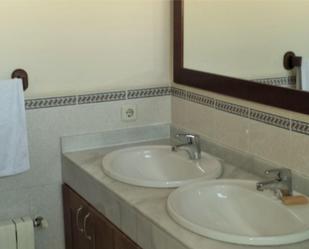 Bathroom of Flat to rent in  Palma de Mallorca  with Air Conditioner, Heating and Private garden