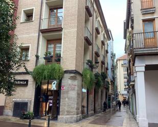 Exterior view of Flat for sale in  Zaragoza Capital  with Heating, Parquet flooring and Furnished