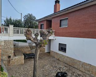 Vista exterior de Pis en venda en Cervelló amb Calefacció, Jardí privat i Terrassa