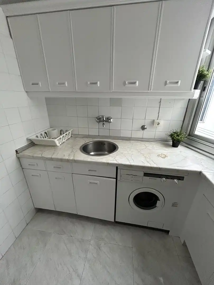 Cocina de Piso para compartir en Zaragoza con Calefacción, Amueblado y Horno