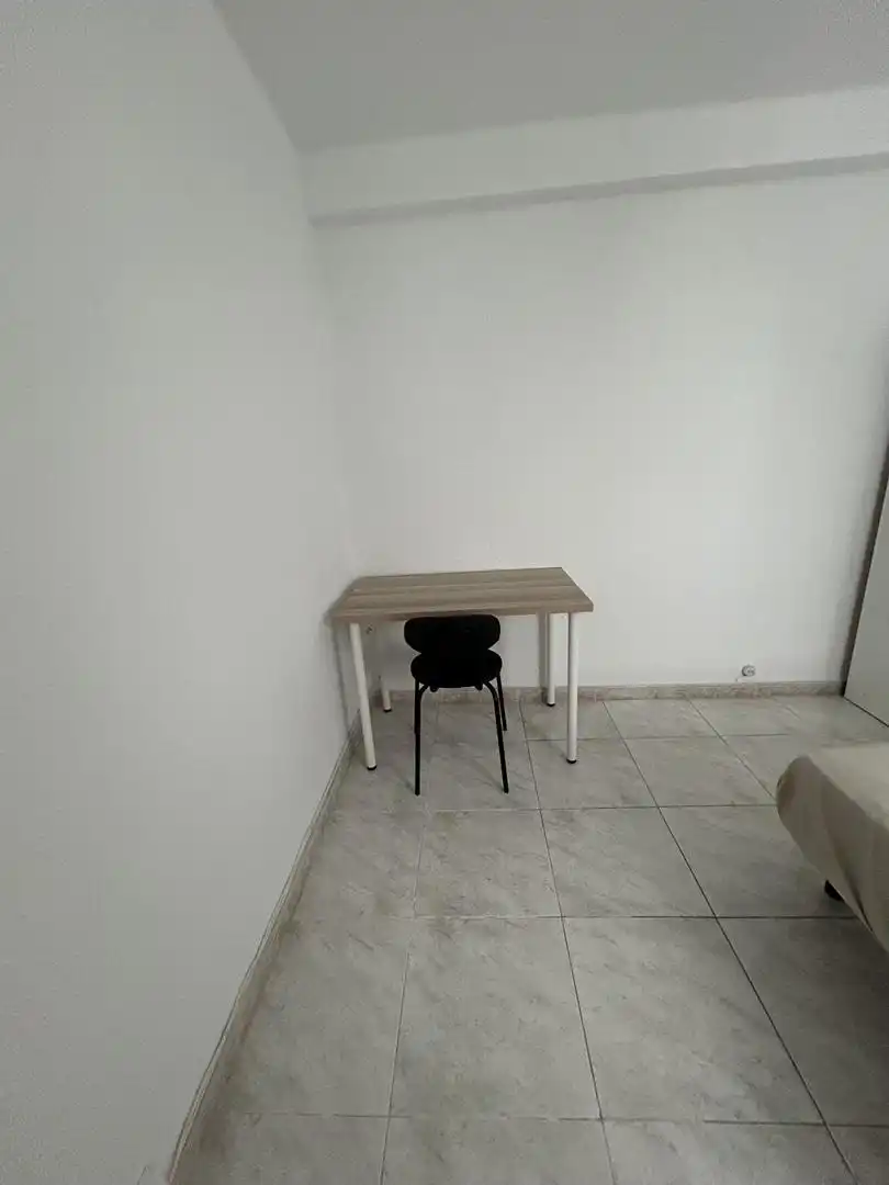 Piso para compartir en Zaragoza con Calefacción, Amueblado y Horno
