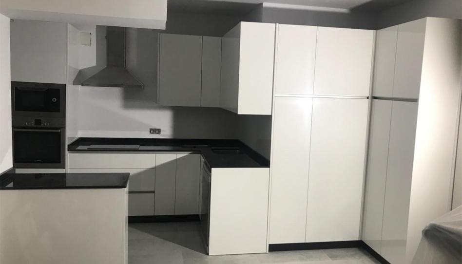 Piso de alquiler en Calle Juan de Austria, 6, Guadix, Granada - imagen 1 Foto 1 de Piso de alquiler en Calle Juan de Austria, 6, Guadix, Granada