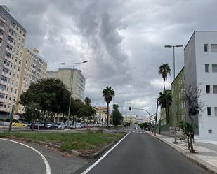 Vista exterior de Pis en venda en Las Palmas de Gran Canaria amb Aparcament comunitari