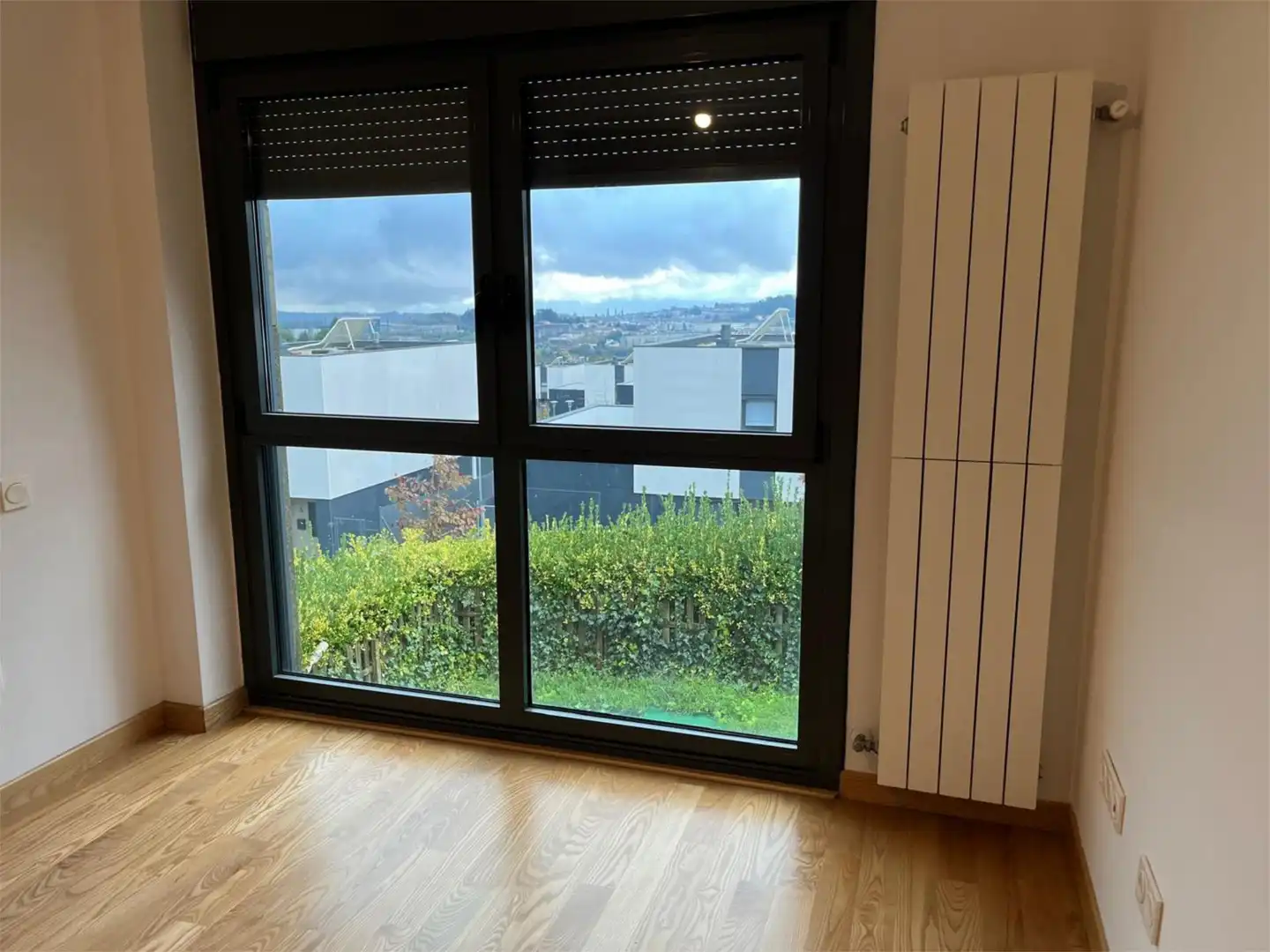 Habitación de Casa o chalet de alquiler en Santiago de Compostela  con Calefacción, Jardín privado y Parquet