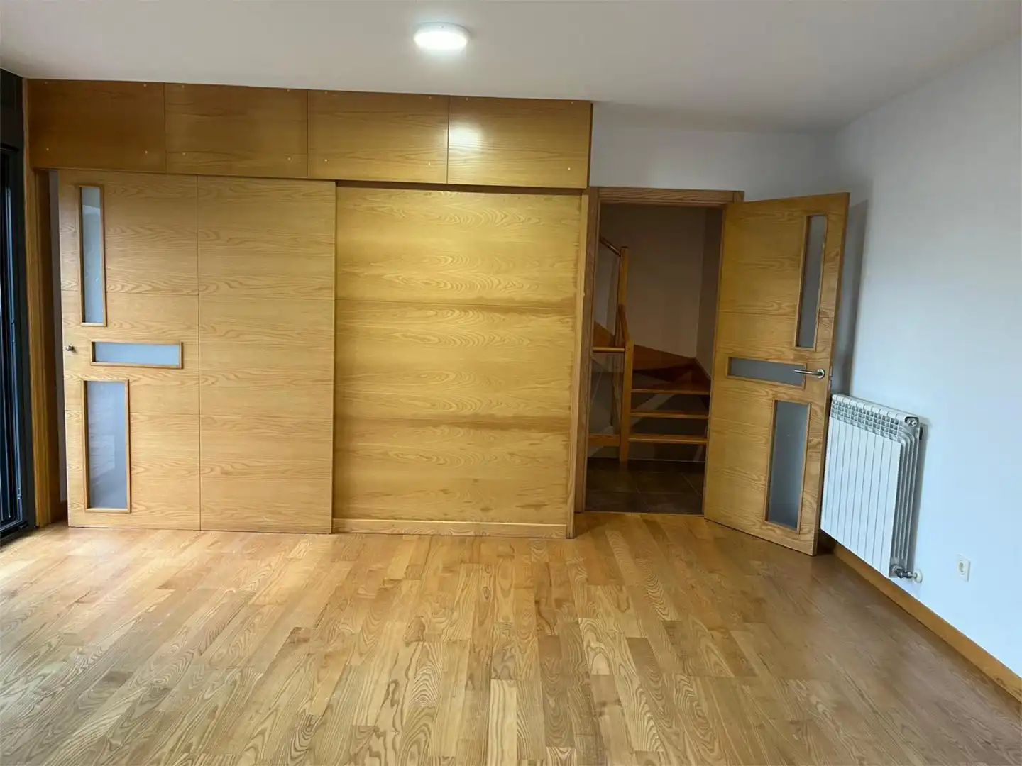Casa o chalet de alquiler en Santiago de Compostela  con Calefacción, Jardín privado y Parquet