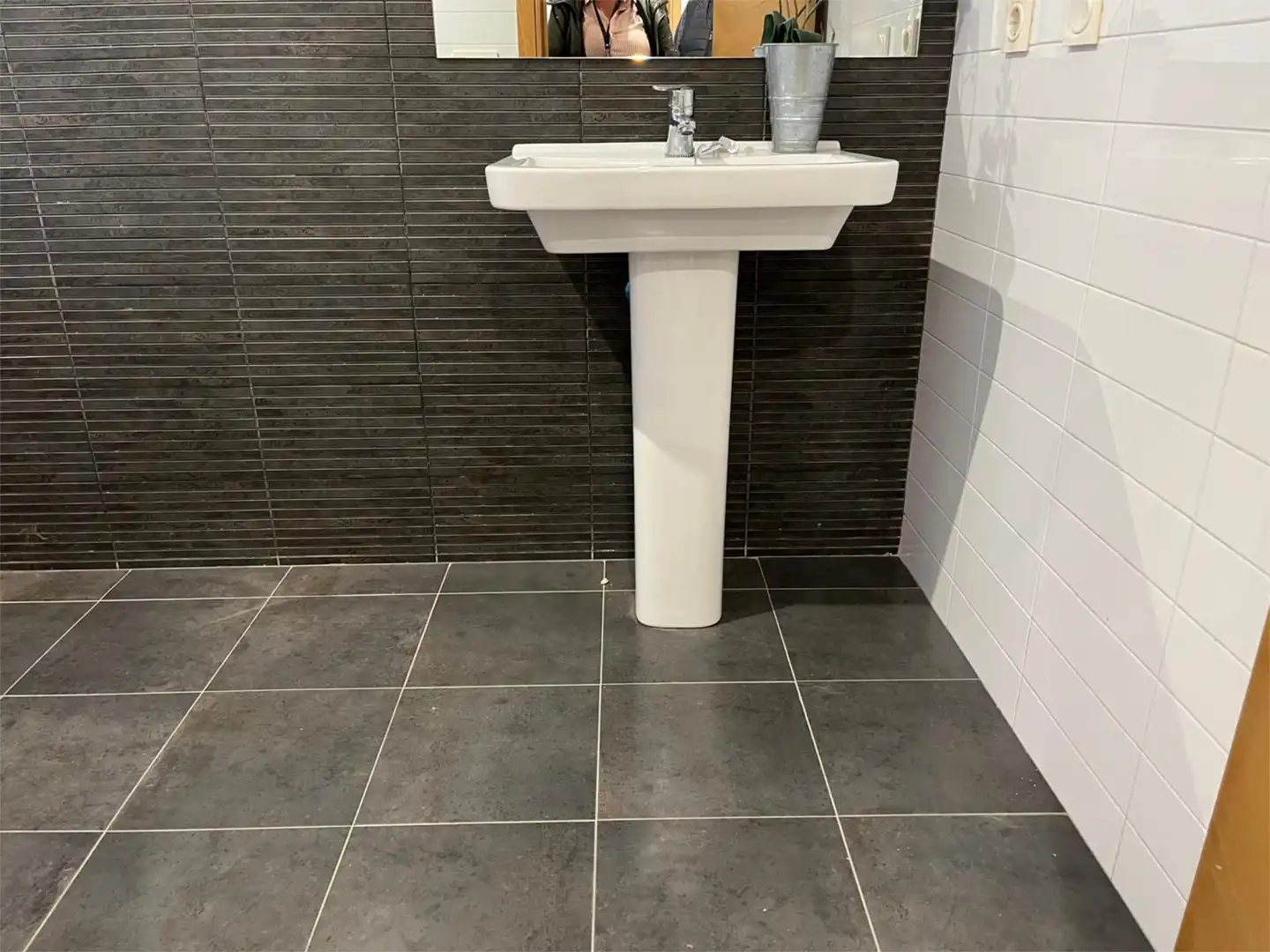 Baño de Casa o chalet de alquiler en Santiago de Compostela  con Calefacción, Jardín privado y Parquet