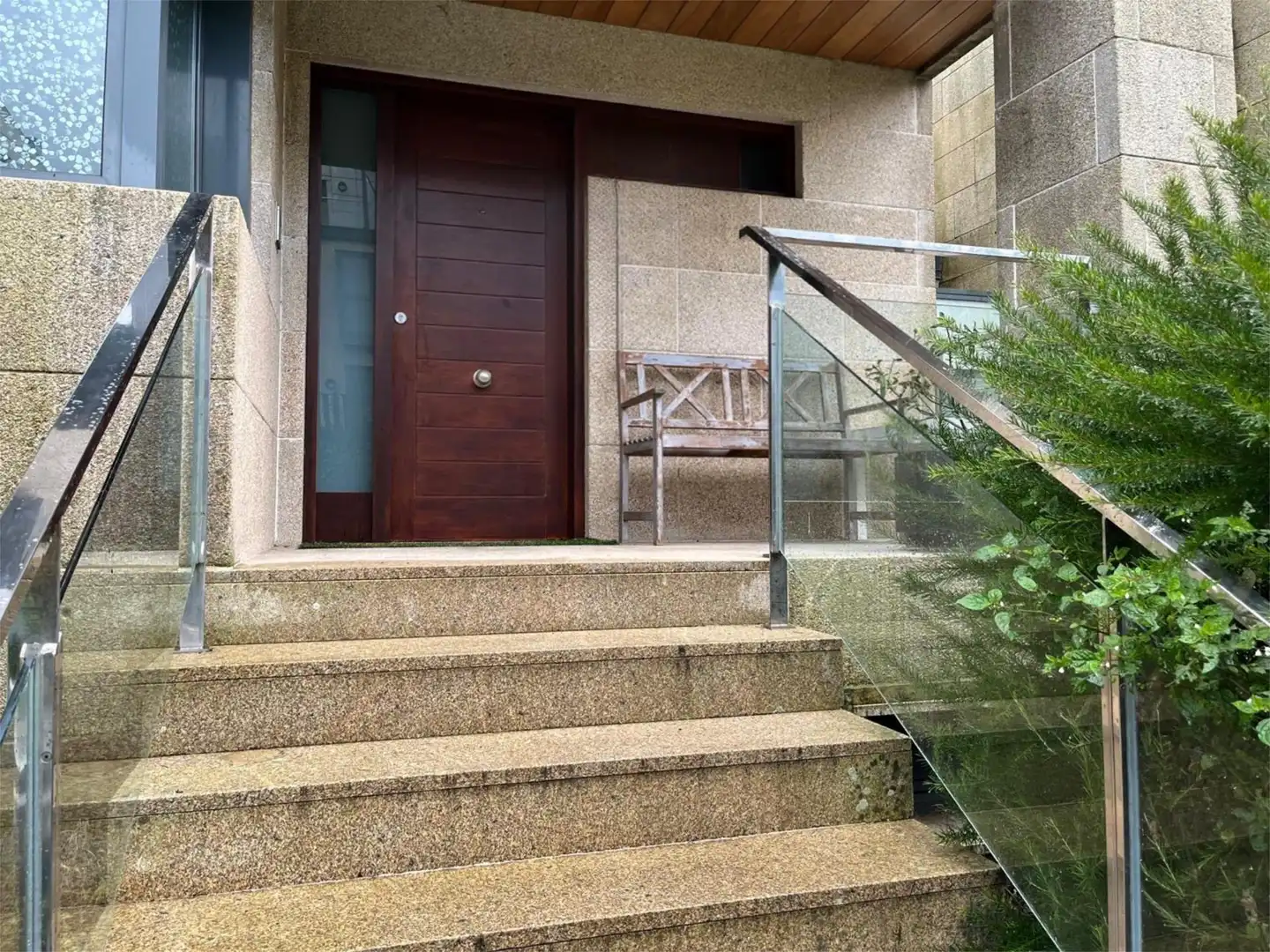 Casa o chalet de alquiler en Santiago de Compostela  con Calefacción, Jardín privado y Parquet