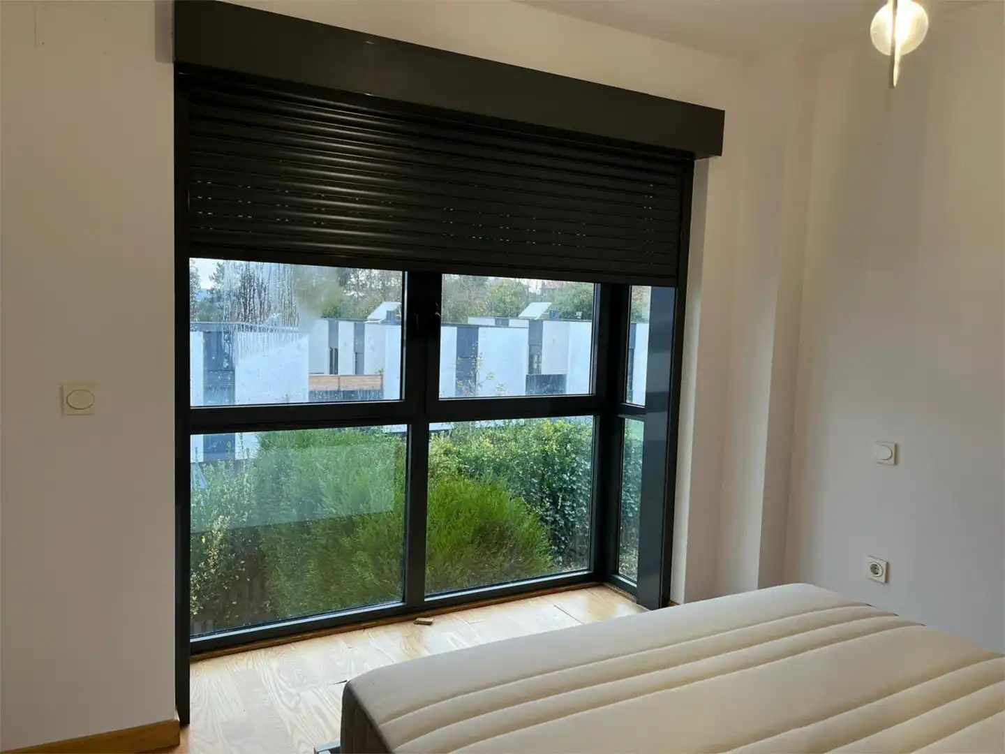 Habitación de Casa o chalet de alquiler en Santiago de Compostela  con Calefacción, Jardín privado y Parquet