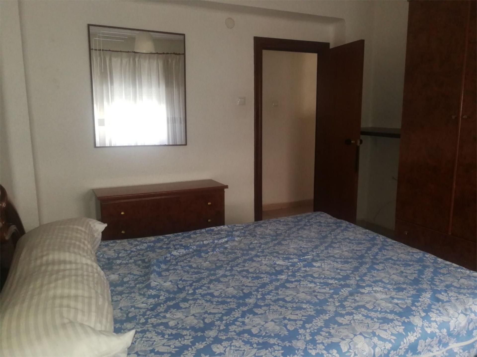 Piso para compartir en Calle Salado, 11, Barrio de Peral - San Félix