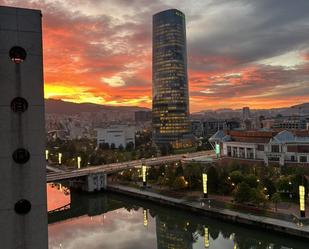 Vista exterior de Pis per a compartir en Bilbao  amb Calefacció, Terrassa i Moblat