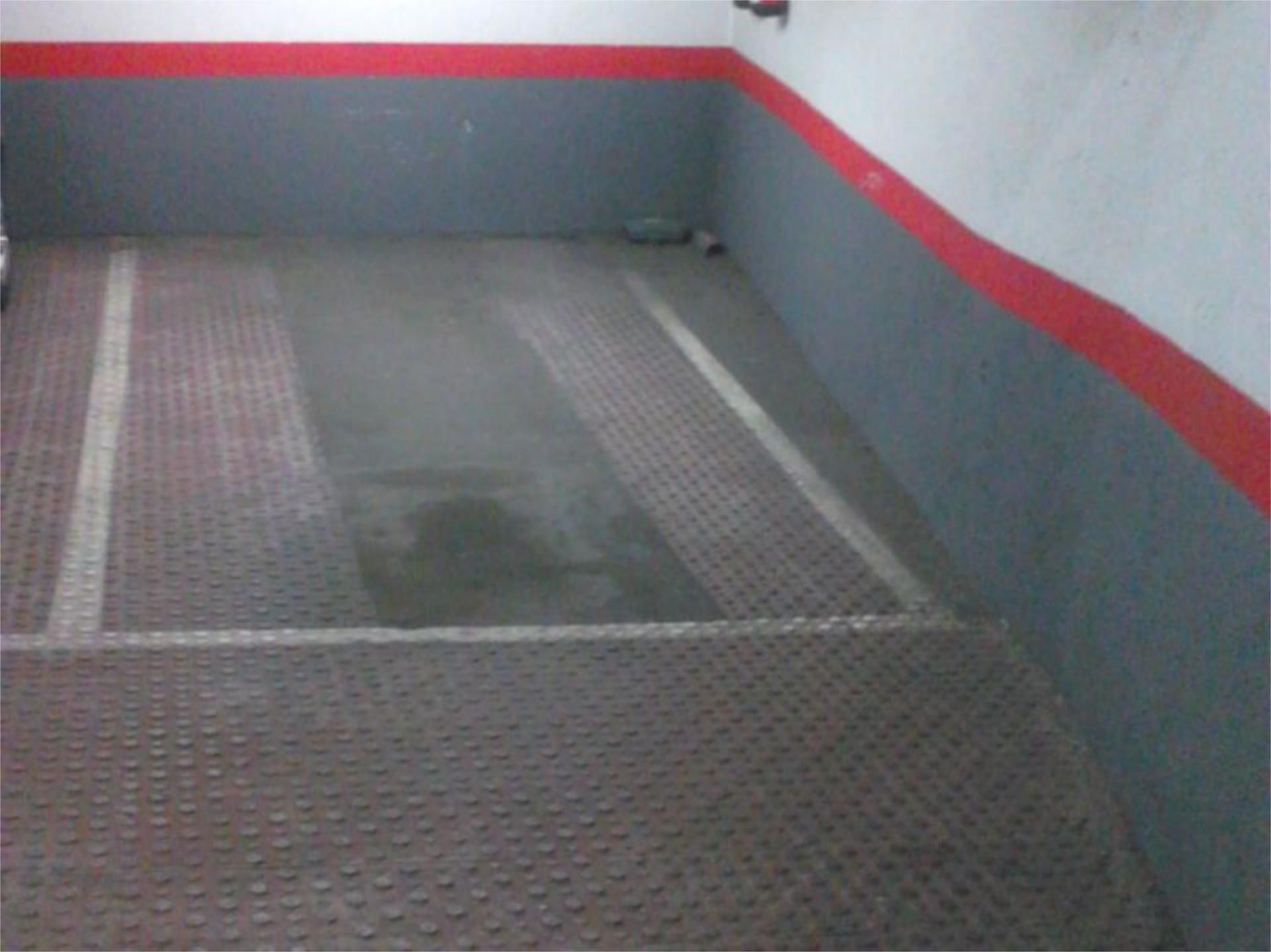 Garaje de alquiler en  Madrid Capital