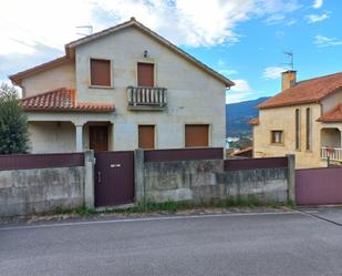 Exterior view of House or chalet for sale in Poio  with Terrace, Swimming Pool and Balcony