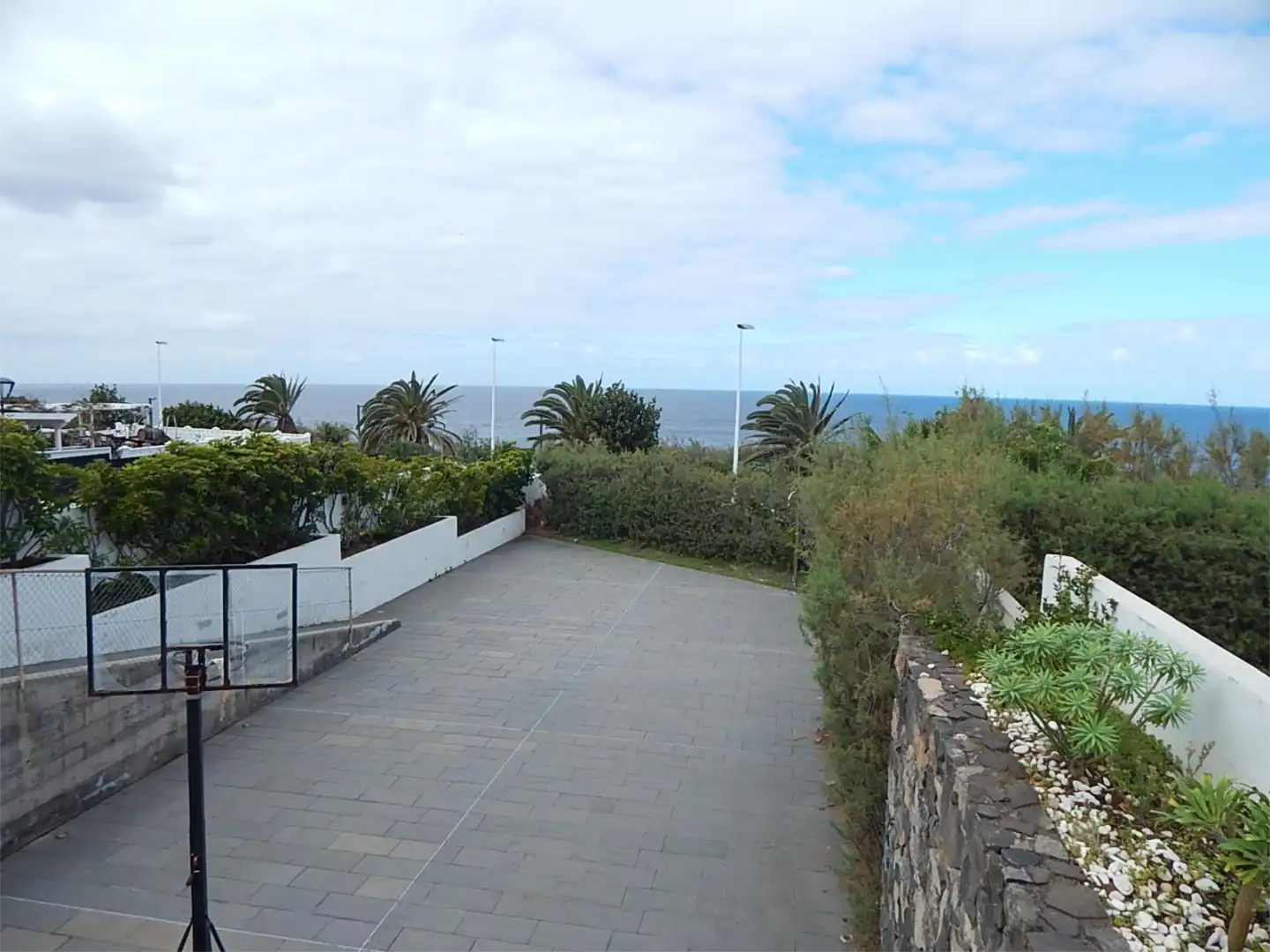 Detached homes for sale in Urbanizacion Lagunamar, 2, Bajamar Exterior view of Detached homes for sale in San Cristóbal de la Laguna with Private garden, Storage room and Video intercom