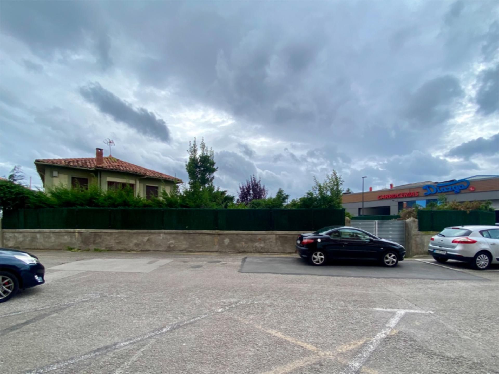 Exterior view of Land for sale in Torrelavega 