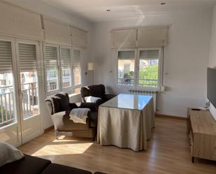 Living room of Flat to rent in Baza  with Heating, Parquet flooring and Furnished