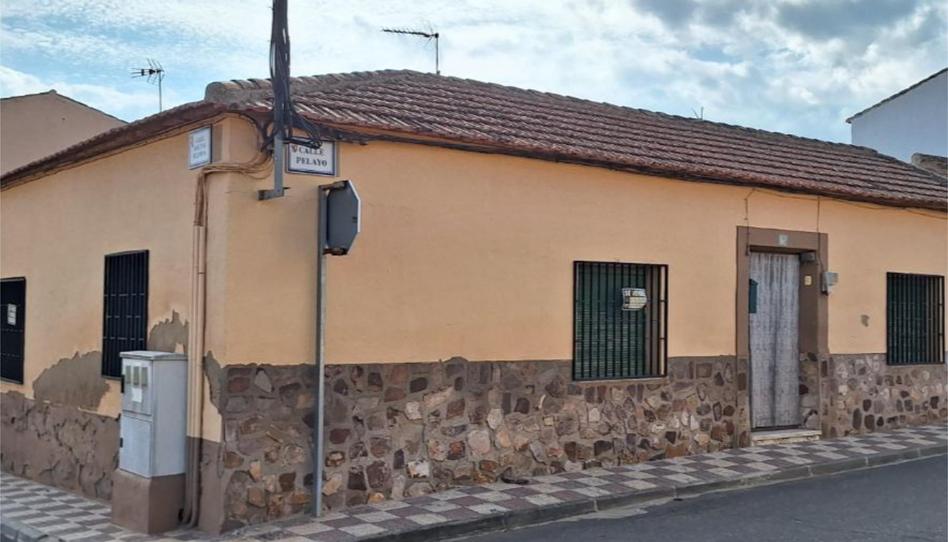 Foto 1 de Finca rústica en venda a Calle Pelayo, 34, Los Yébenes, Toledo