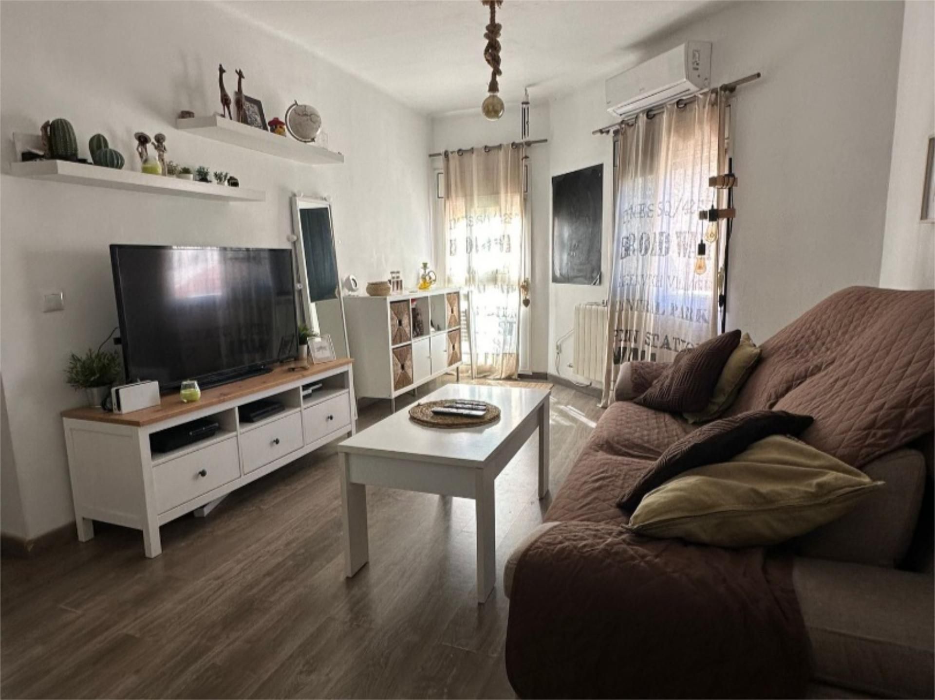 Living room of Flat for sale in Badalona  with Air Conditioner