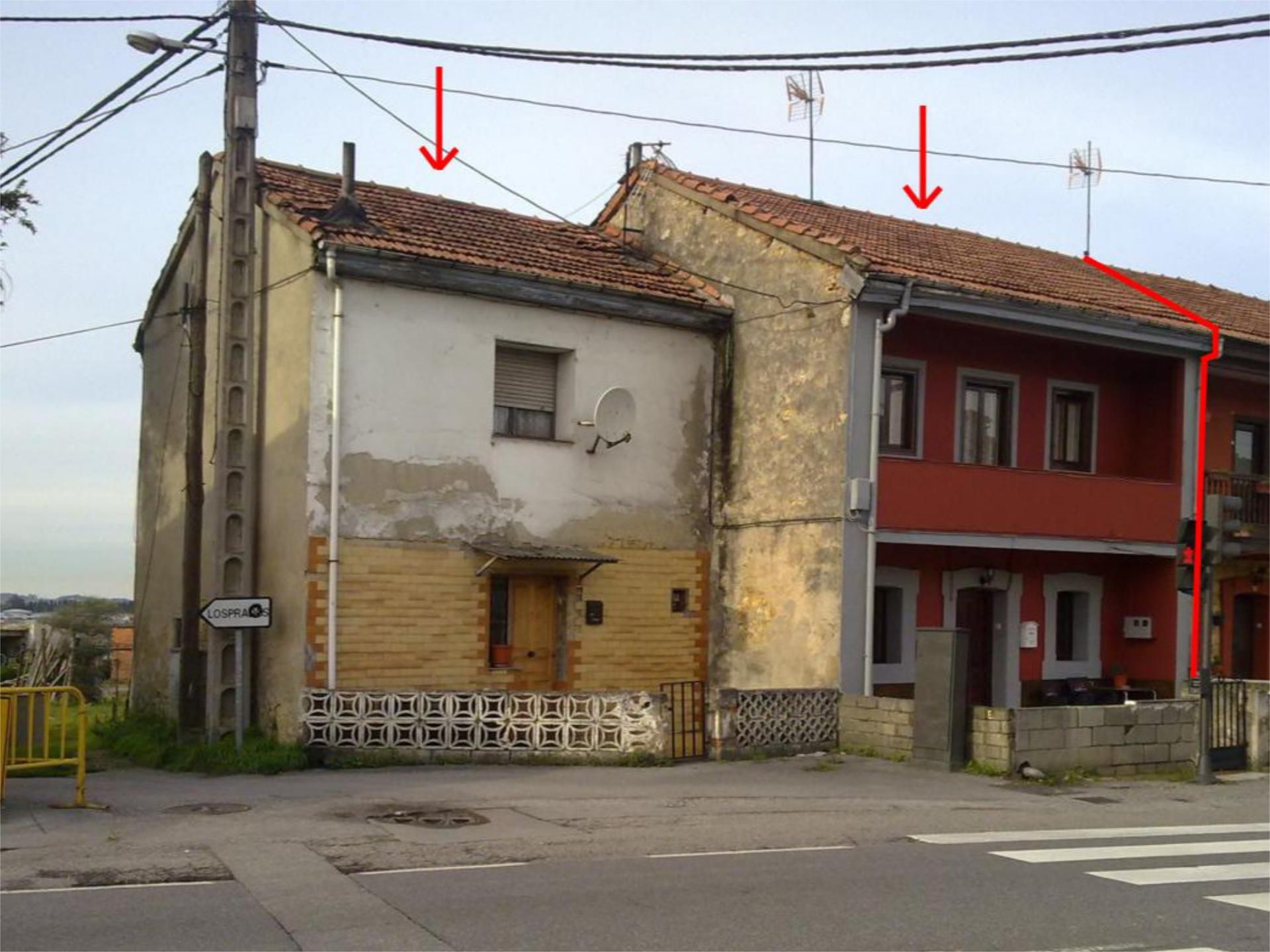 Exterior view of Single-family semi-detached for sale in Oviedo   with Private garden and Balcony