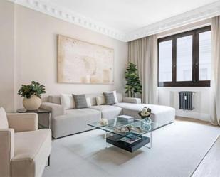 Living room of Flat for sale in  Barcelona Capital  with Air Conditioner and Terrace