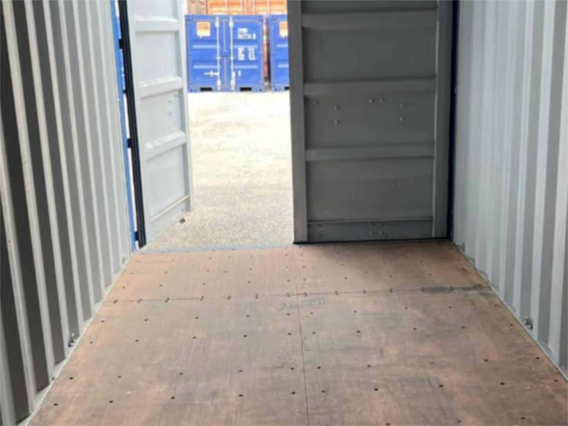 Box room for sale in Campillos