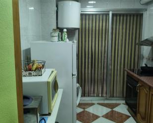 Kitchen of Flat for sale in  Granada Capital  with Air Conditioner