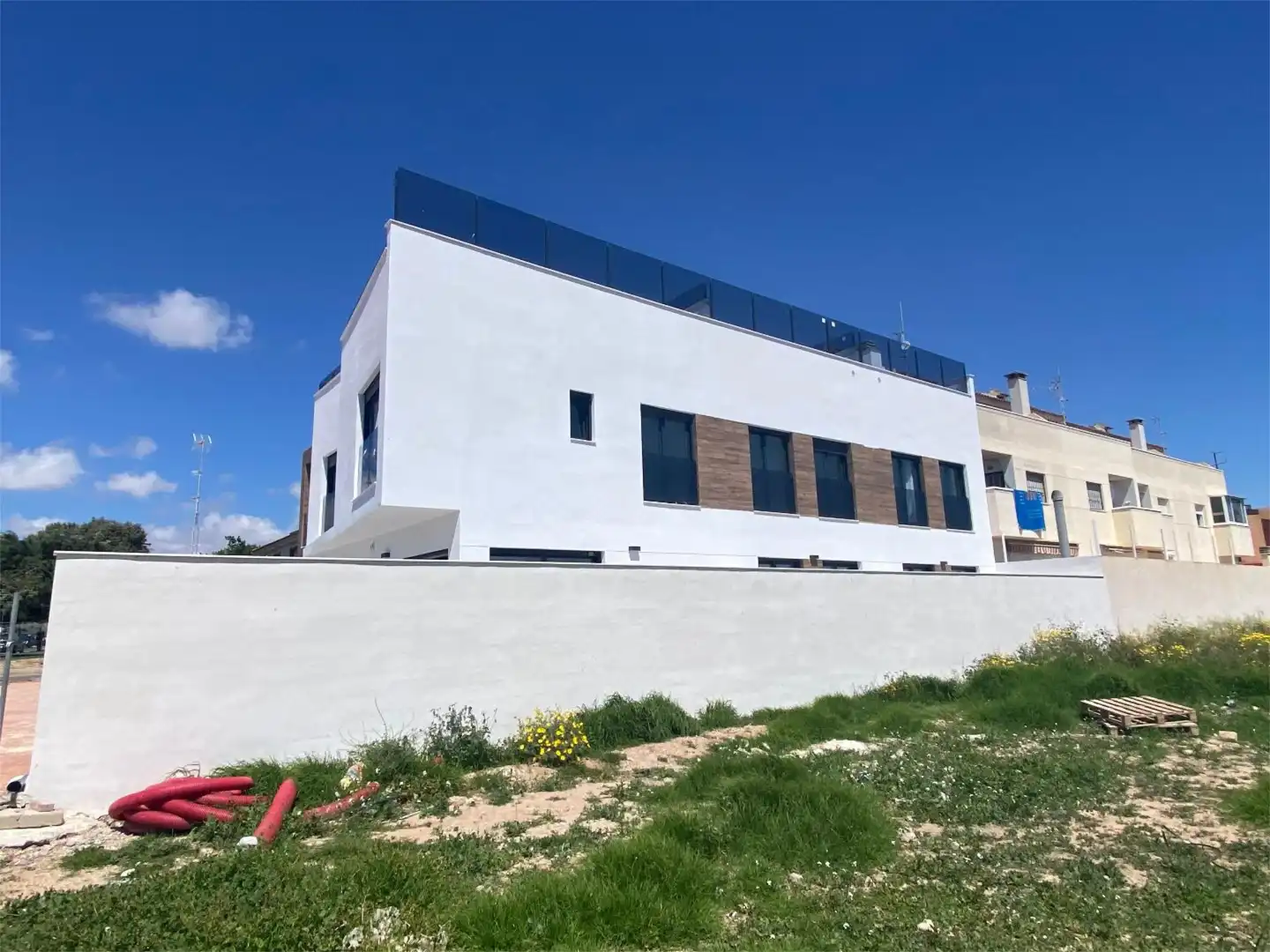 Piso en venta en Calle Moratalla, 2, Los Cuarteros Vista exterior de Piso en venta en San Pedro del Pinatar con Aire acondicionado, Jardín privado y Terraza