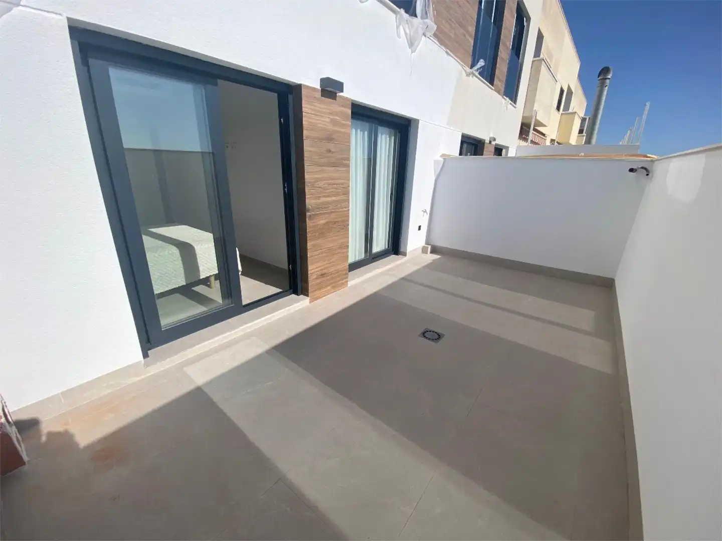 Piso en venta en Calle Moratalla, 2, Los Cuarteros Terraza de Piso en venta en San Pedro del Pinatar con Aire acondicionado, Jardín privado y Terraza