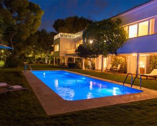 Swimming pool of House or chalet to rent in Sitges  with Air Conditioner, Heating and Private garden