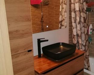 Bathroom of Single-family semi-detached for sale in Cigales  with Heating, Private garden and Parquet flooring