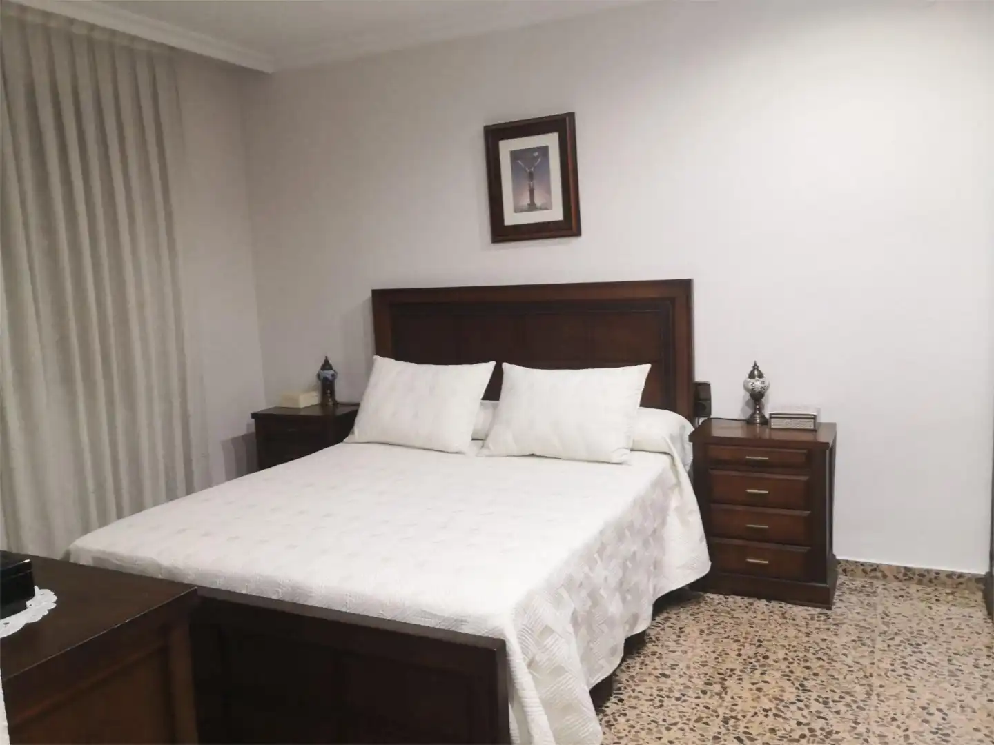 Pis en venda a Calle España, 38, Yecla Dormitori de Pis en venda en Yecla amb Aire condicionat, Calefacció i Terrassa