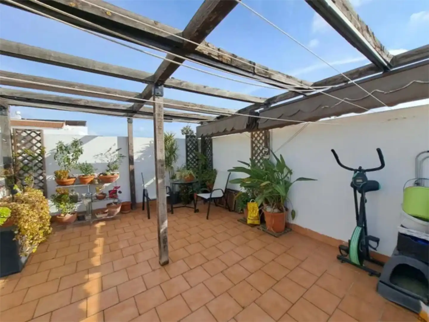 Dúplex en venta en Calle Cronistas de Aguilar, 67, Aguilar de la Frontera Terraza de Dúplex en venta en Aguilar de la Frontera con Aire acondicionado, Terraza y Balcón