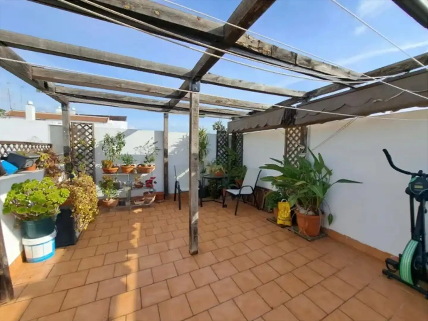 Dúplex en venta en Calle Cronistas de Aguilar, 67, Aguilar de la Frontera Terraza de Dúplex en venta en Aguilar de la Frontera con Aire acondicionado, Terraza y Balcón